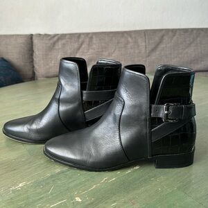 Michael Kors Salem Leather Ankle Boot